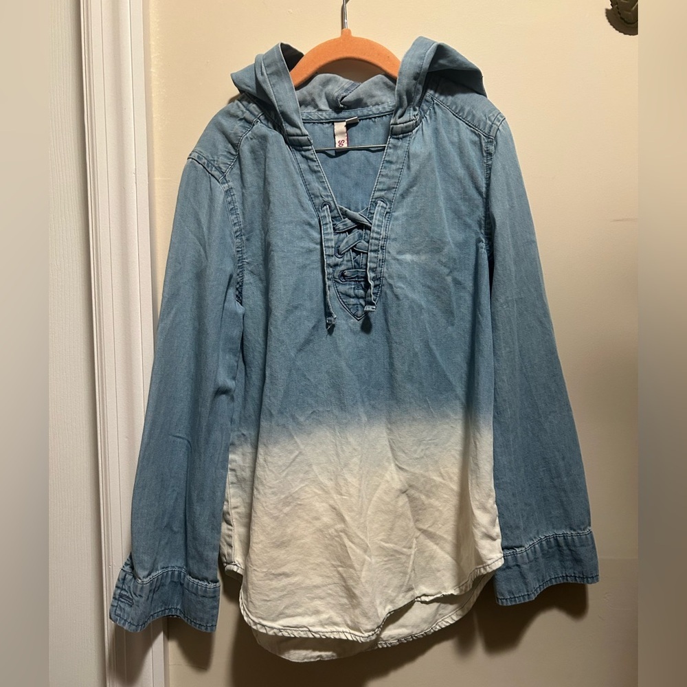 Girl's SO Denim Wash Size 7 Cover Up with Hood and Lace Up Front